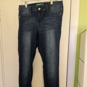 YMI WannaBettaButt Jeggings 13